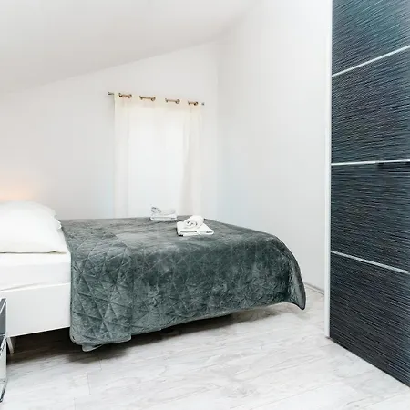 Villa Sky With Pool *