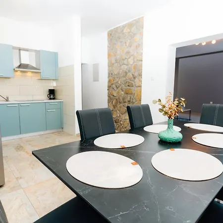 Villa Sky With Pool *