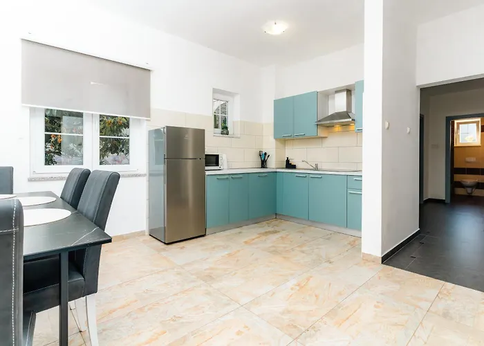 Villa Sky With Pool *