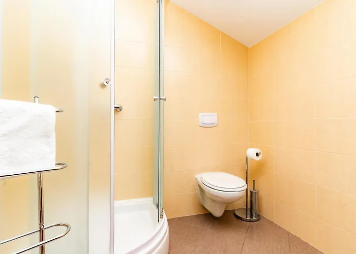 Βίλα Sky With Pool Vrh (Krk)