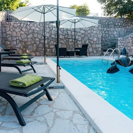 Villa Sky With Pool *
